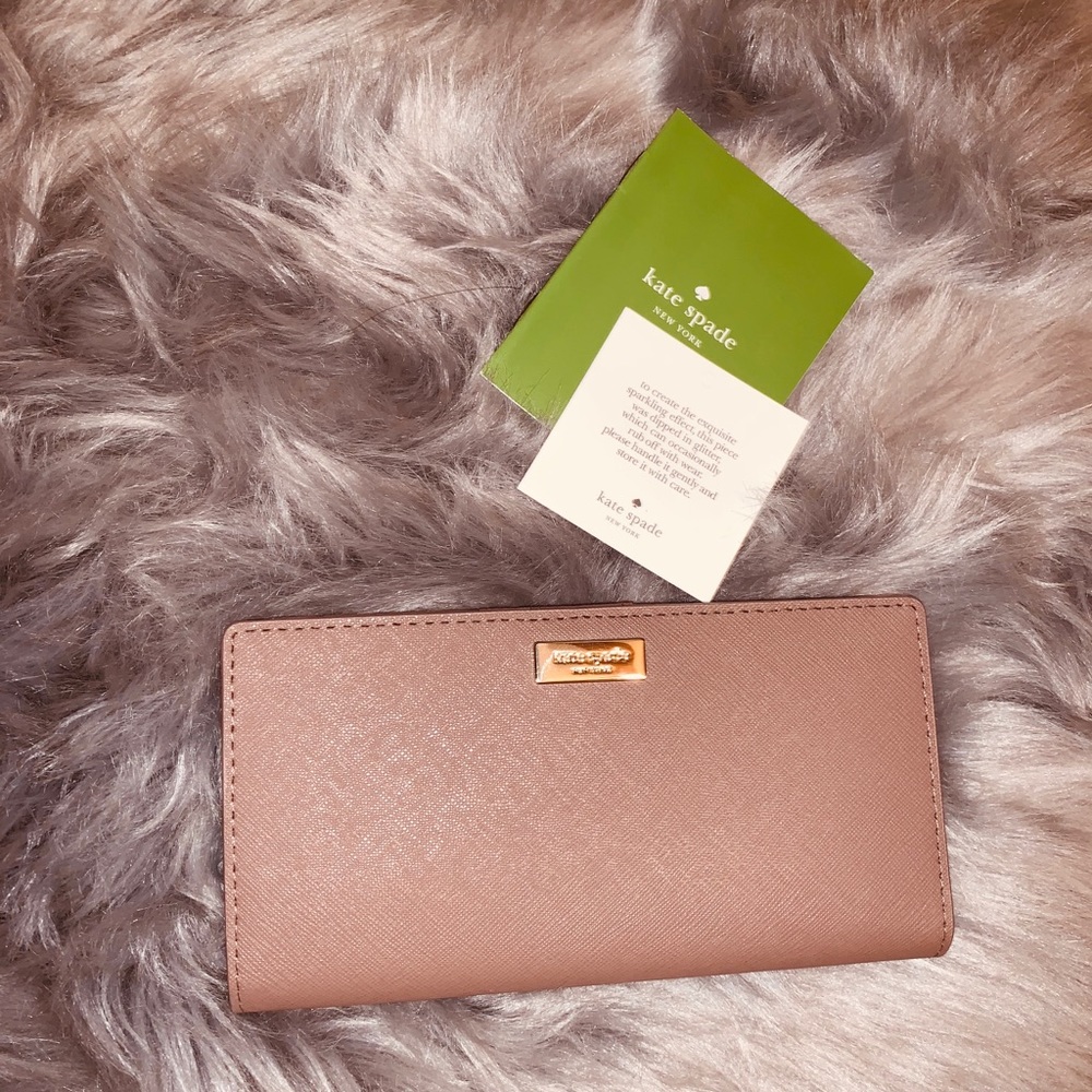 Kate Spade Wallet ♠️